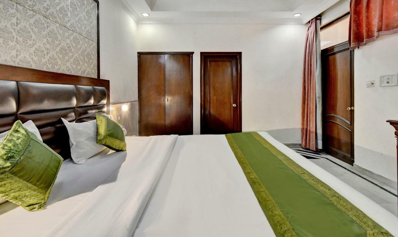 Treebo Trend Corporate Inn Chandīgarh Екстериор снимка