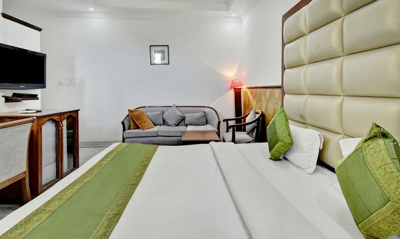 Treebo Trend Corporate Inn Chandīgarh Екстериор снимка